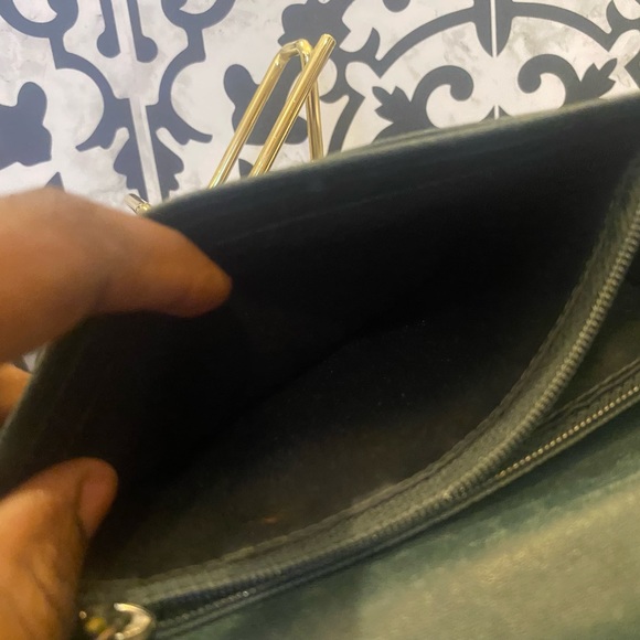 GUC Chanel Camellia bifold wallet green - Picture 9 of 12